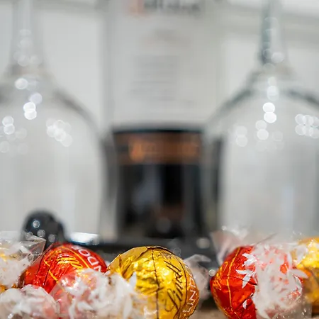 Z Jacuzzi Shadow Zamoyskiego Appartamento *