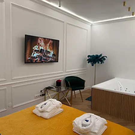 Apartment Z Jacuzzi Shadow Zamoyskiego